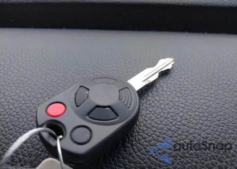 2010 Lincoln Mkx z USA, uszkodzony, nr VIN 2LMDJ6JC5ABJ01870